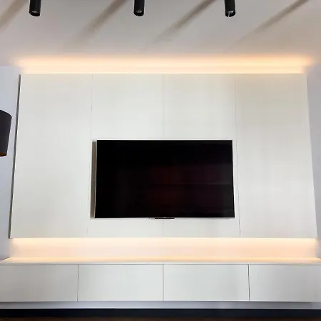 Mint Premium Apartment